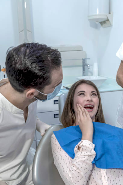 Best Cracked Tooth Emergency Dentist  in Toppers, OK